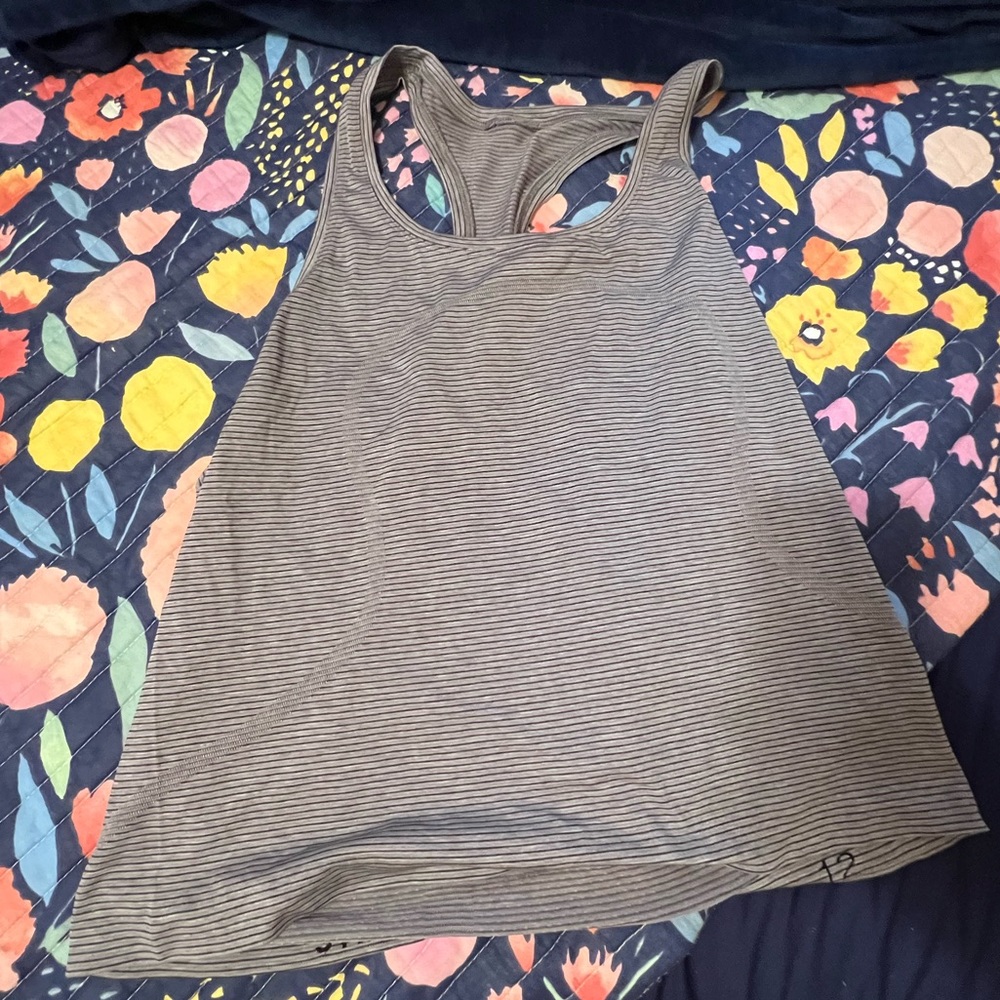 LULULEMON black and grey striped Swiftly Tank race length